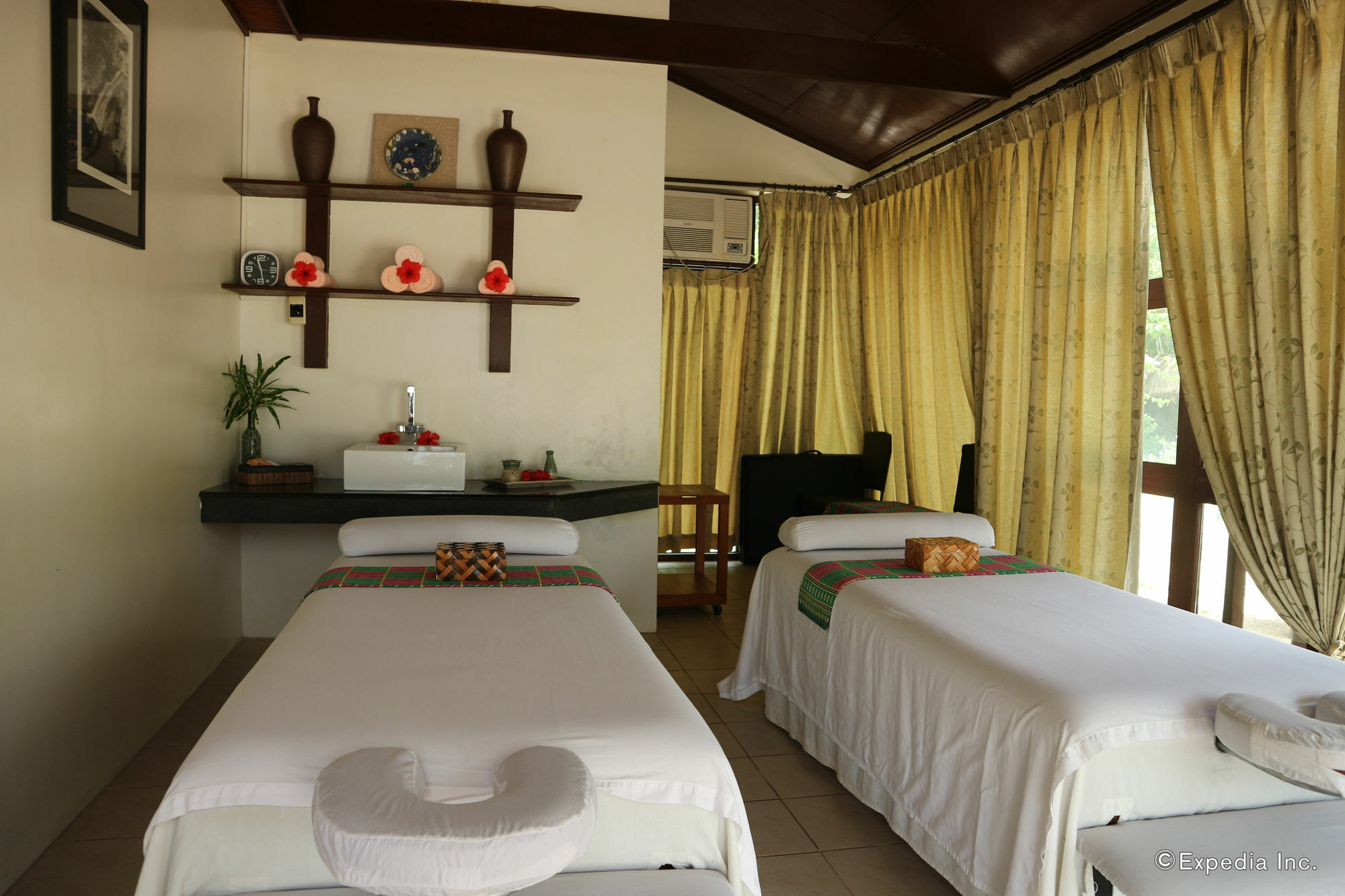Dos Palmas Island Resort & Spa Puerto Princesa ภายนอก รูปภาพ