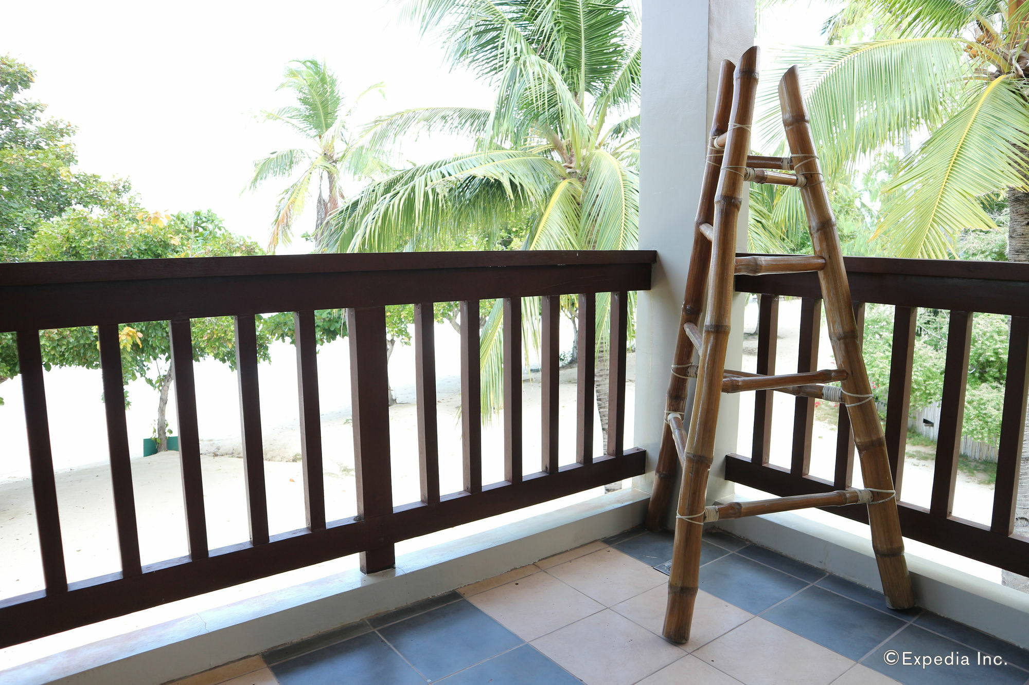 Dos Palmas Island Resort & Spa Puerto Princesa ภายนอก รูปภาพ