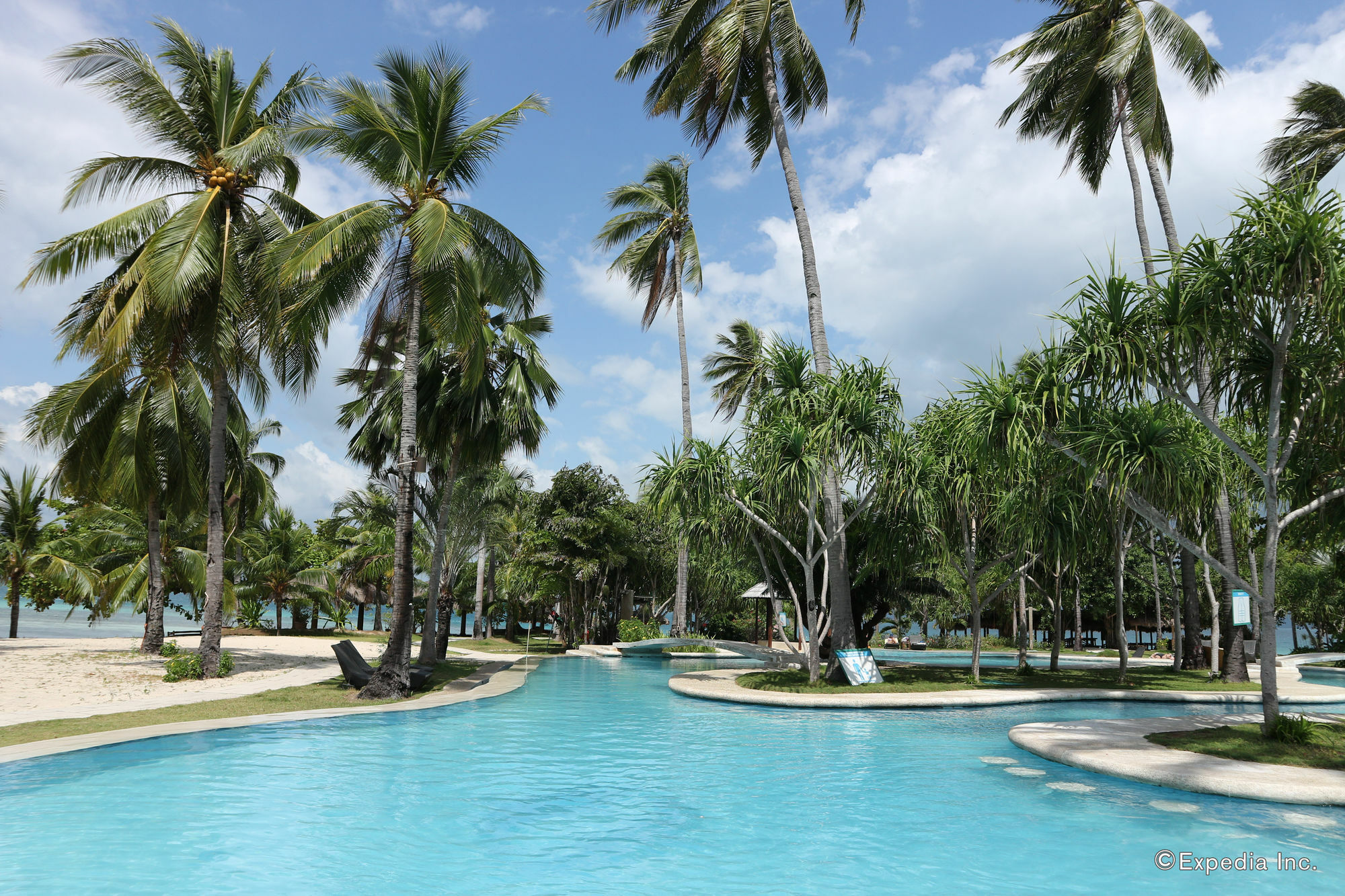 Dos Palmas Island Resort & Spa Puerto Princesa ภายนอก รูปภาพ
